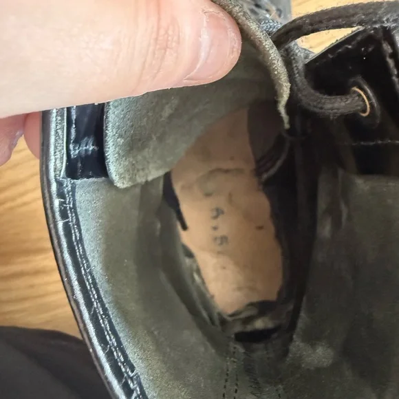 Dr Martens Black Leather Lace-Up Combat Boots - Woman - Picture 11 of 11